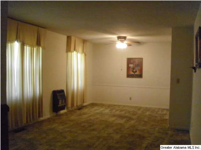107 Campbell Road Clanton, AL 35045 - Photo 4 of 20