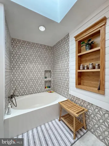 $929,000 | 15445 Potomac River Drive, Cobb Island, MD 20625