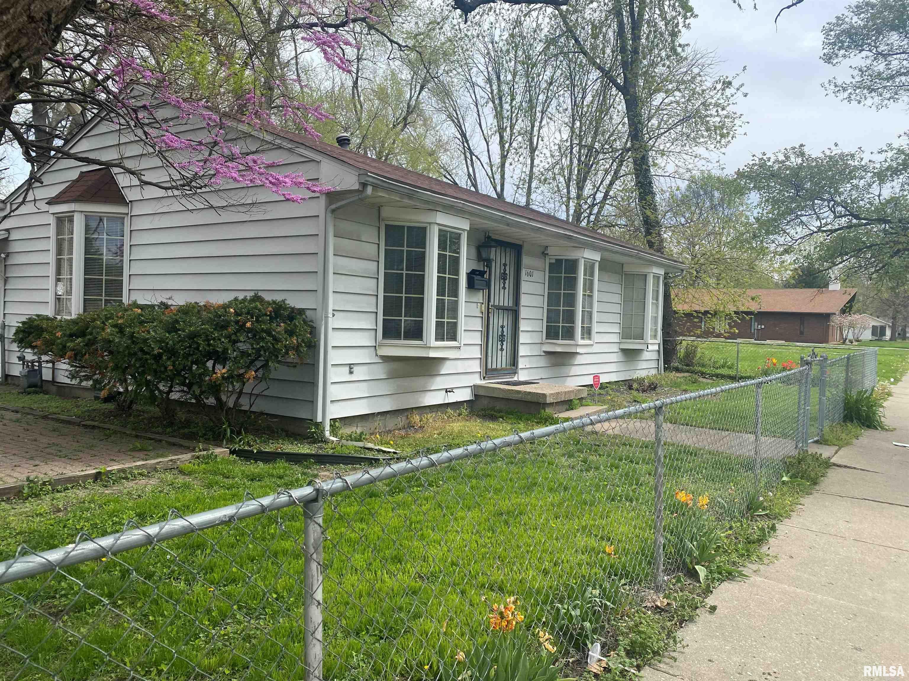 1601 East Ash Street Springfield, IL 62703 - Photo 1 of 1