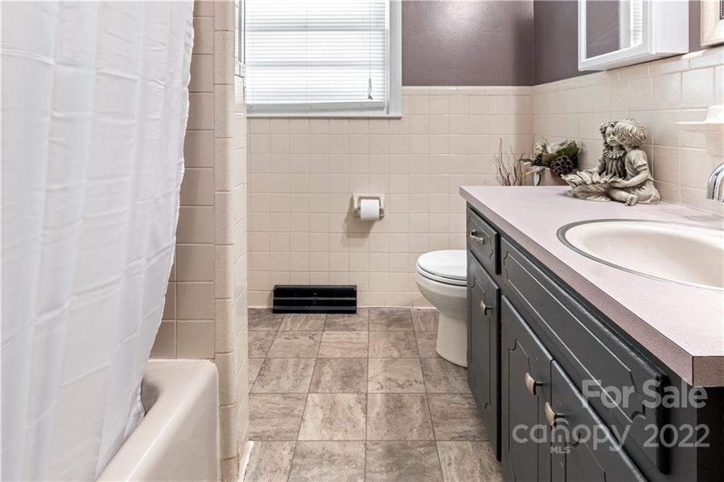 121 Victoria Road Cherryville, NC 28021 - Photo 18 of 24 Gallery Image 18