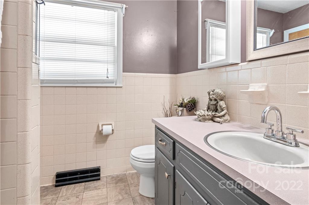 121 Victoria Road Cherryville, NC 28021 - Photo 19 of 24 Gallery Image 19