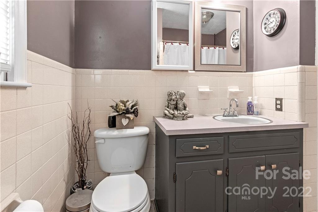 121 Victoria Road Cherryville, NC 28021 - Photo 20 of 24 Gallery Image 20