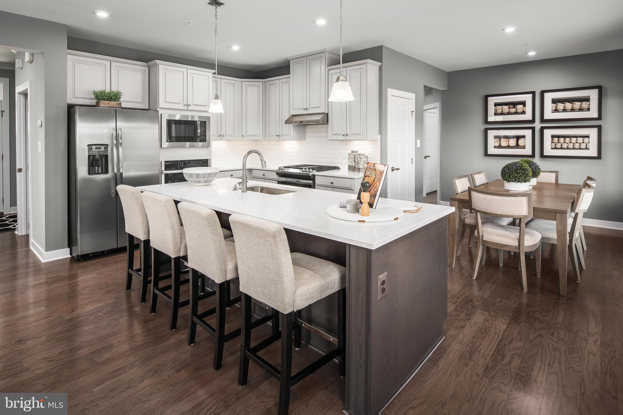 14509 Quarry View Road Brandywine, MD 20613 - Photo 22 of 35 Kitchen with Stainless Steel Appliances