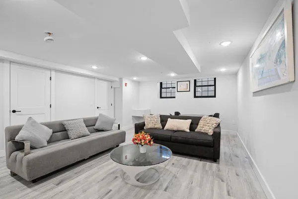 $1,019,000 | 545 Palisade Avenue, Unit 1A, Jersey City, NJ 07307