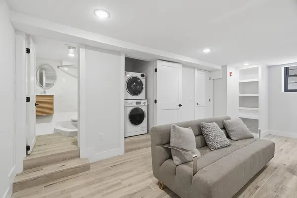 $1,019,000 | 545 Palisade Avenue, Unit 1A, Jersey City, NJ 07307