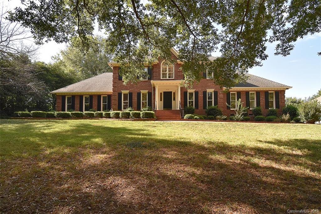 2121 Sutton Springs Road, Unit 52 Charlotte, NC 28226 - Photo 1 of 46 Gallery Image 1