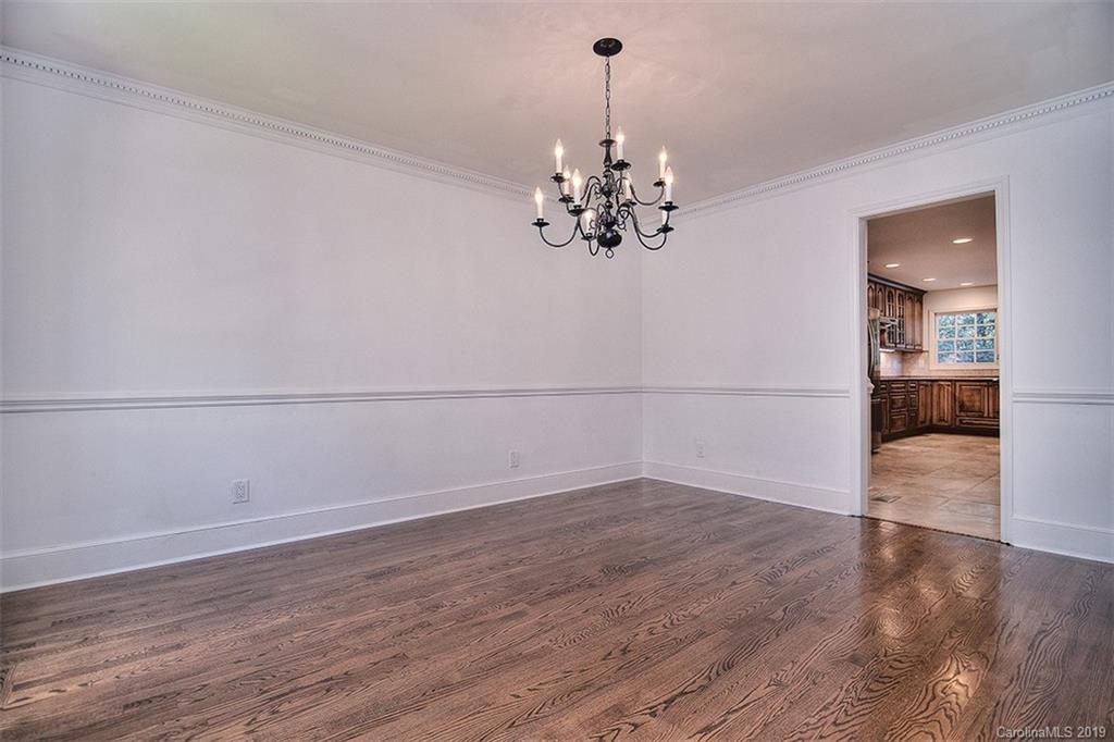 2121 Sutton Springs Road, Unit 52 Charlotte, NC 28226 - Photo 13 of 46 Gallery Image 13
