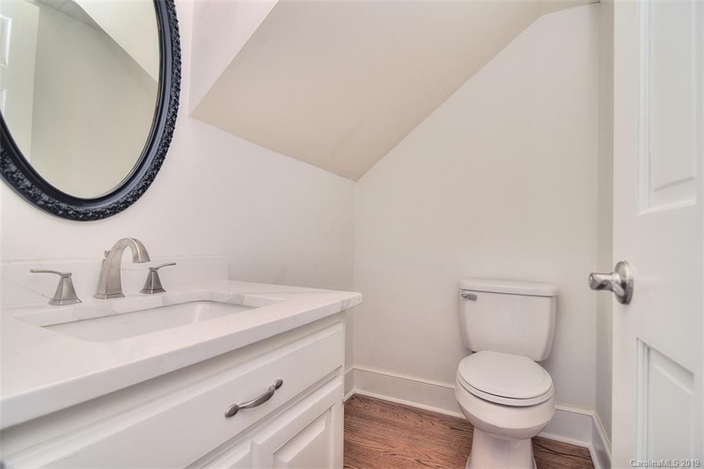 2121 Sutton Springs Road, Unit 52 Charlotte, NC 28226 - Photo 20 of 46 Gallery Image 20