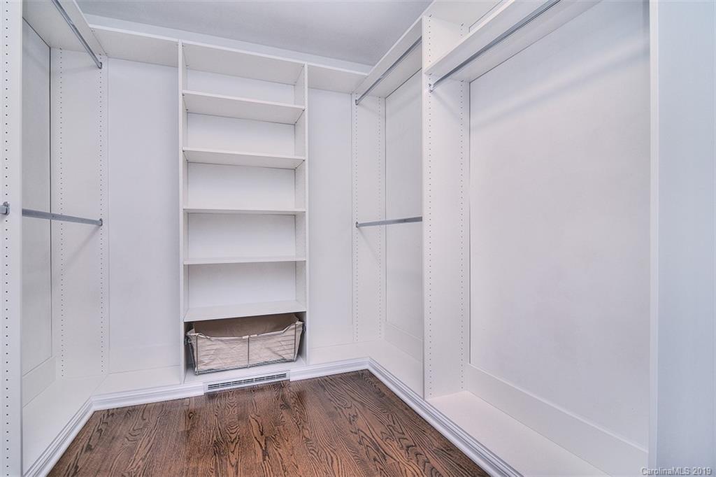 2121 Sutton Springs Road, Unit 52 Charlotte, NC 28226 - Photo 34 of 46 Gallery Image 34