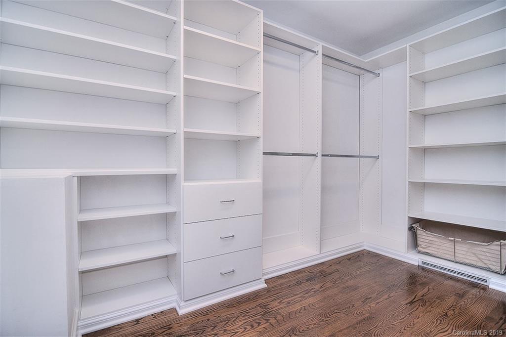 2121 Sutton Springs Road, Unit 52 Charlotte, NC 28226 - Photo 35 of 46 Gallery Image 35