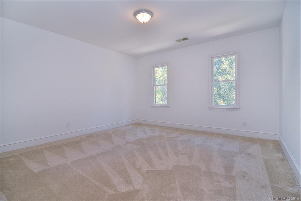 2121 Sutton Springs Road, Unit 52 Charlotte, NC 28226 - Photo 38 of 46 Gallery Image 38