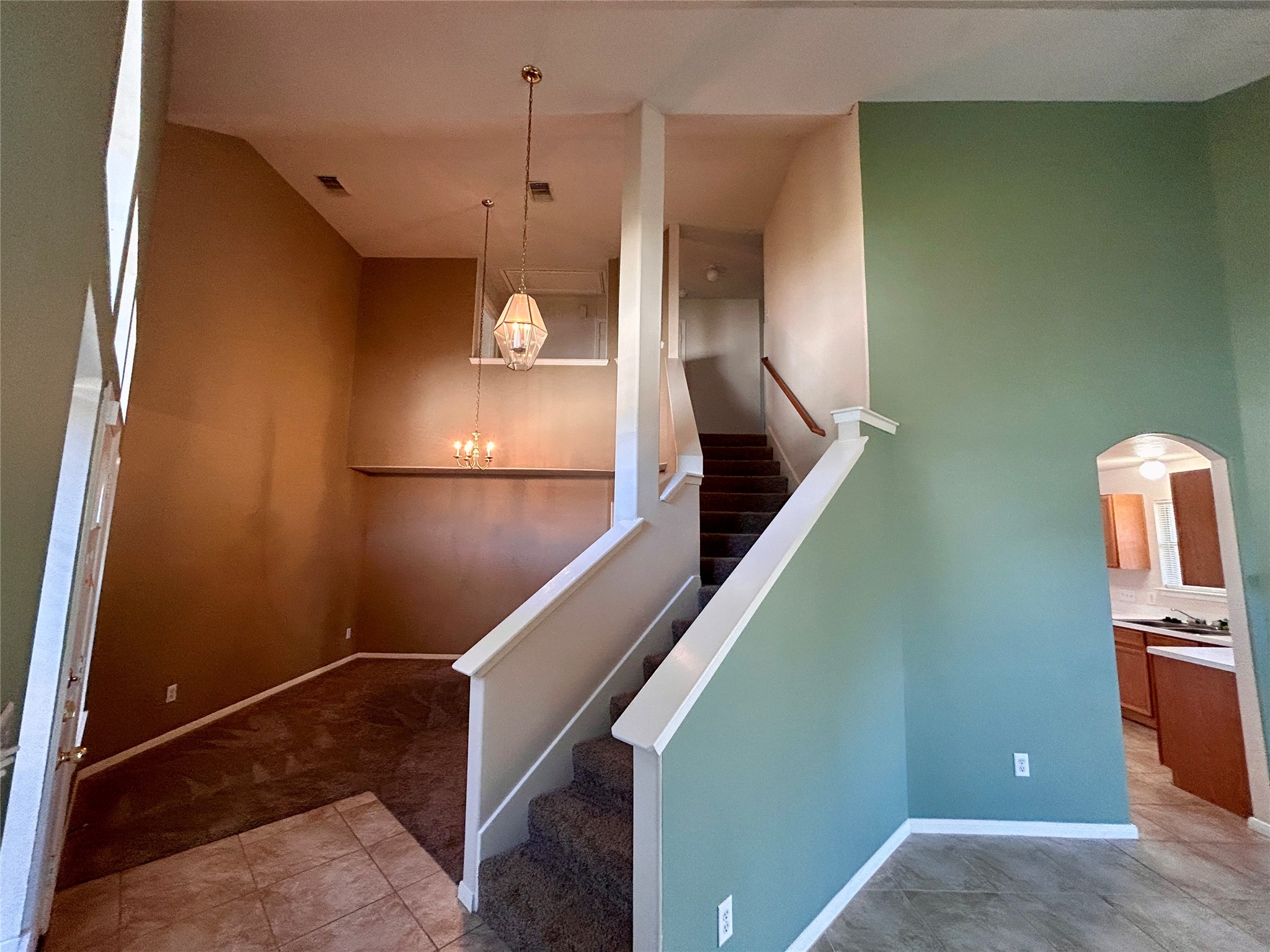 19718 River Pointe Lane Katy, TX 77449 - Photo 6 of 36 a view of hallway and stairs