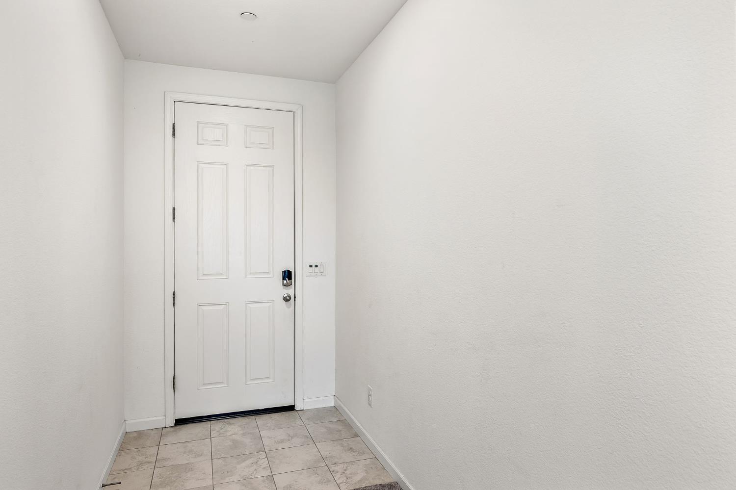 4558 Butterfly Ridge Drive Folsom, CA 95630 - Photo 8 of 46