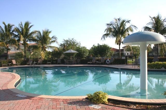 126 Via Rosina Jupiter, FL 33458 - Photo 17 of 29 20160406152947931836000000-o
