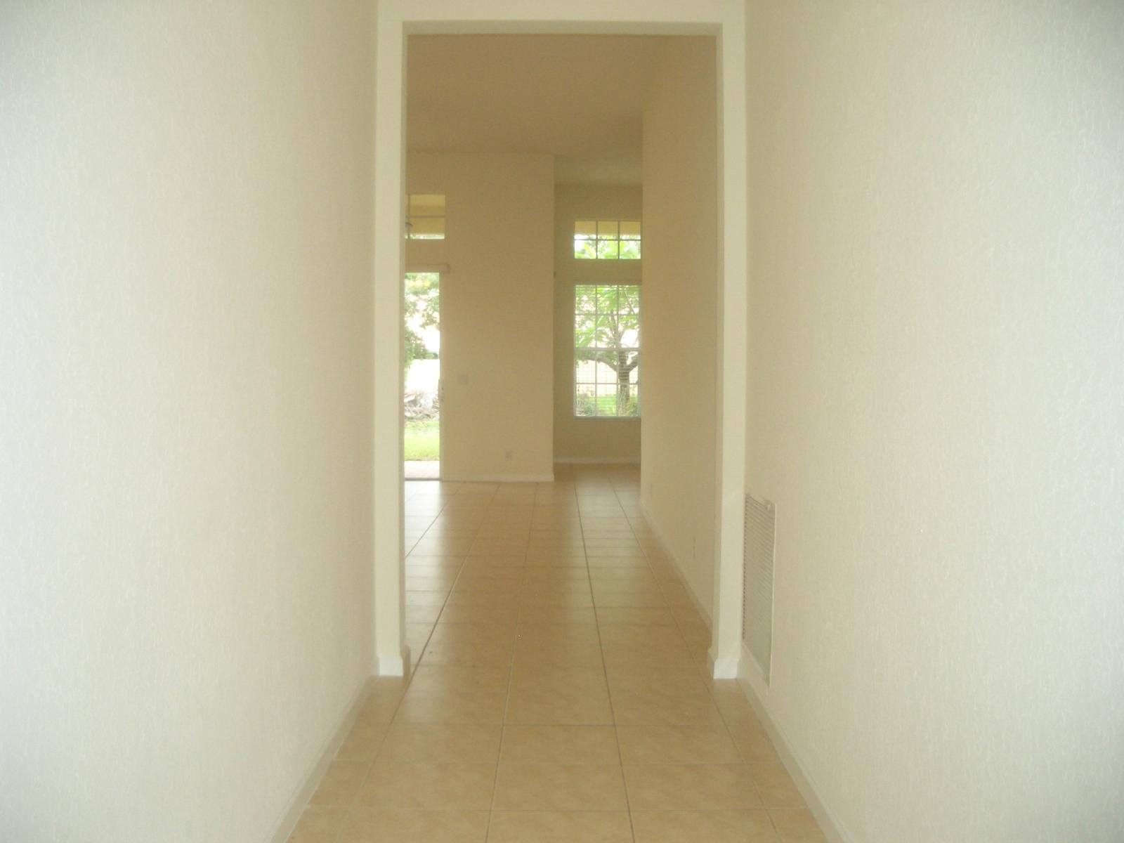 126 Via Rosina Jupiter, FL 33458 - Photo 3 of 29 CIMG6134