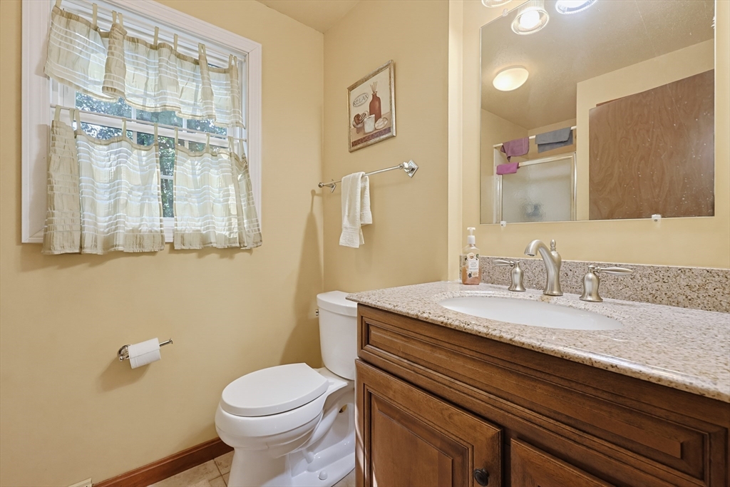 7 Hazeltine Road Upton, MA 01568 - Photo 23 of 42