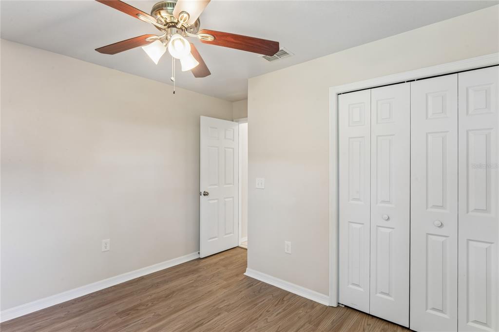 652 Sand Ridge Drive Valrico, FL 33594 - Photo 20 of 25 Gallery Image 20