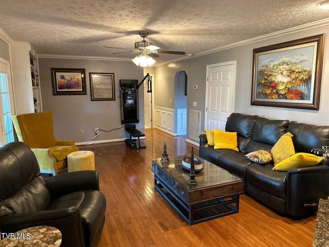 604 Snapps Ferry Road Kingsport, TN 37663 - Photo 11 of 50 11