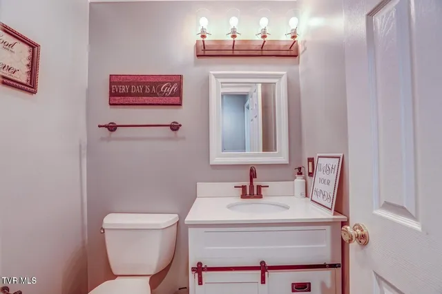 $539,900 | 604 Snapps Ferry Road, Kingsport, TN 37663