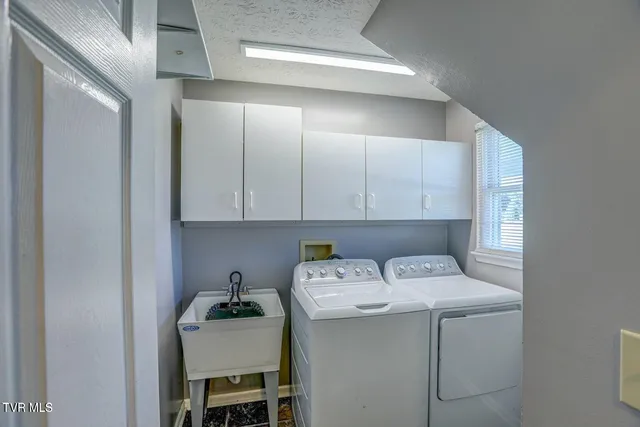 $539,900 | 604 Snapps Ferry Road, Kingsport, TN 37663