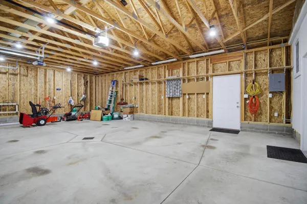 $299,999 | 358 18th Street Southwest, Owatonna, MN 55060