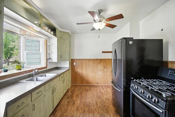 $299,999 | 358 18th Street Southwest, Owatonna, MN 55060