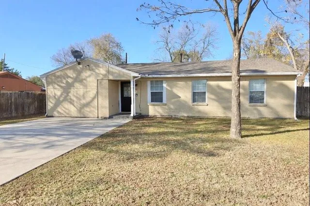 a view of a house with a snow on the wall