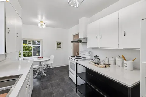 $739,000 | 2380 Leimert Boulevard, Oakland, CA 94602
