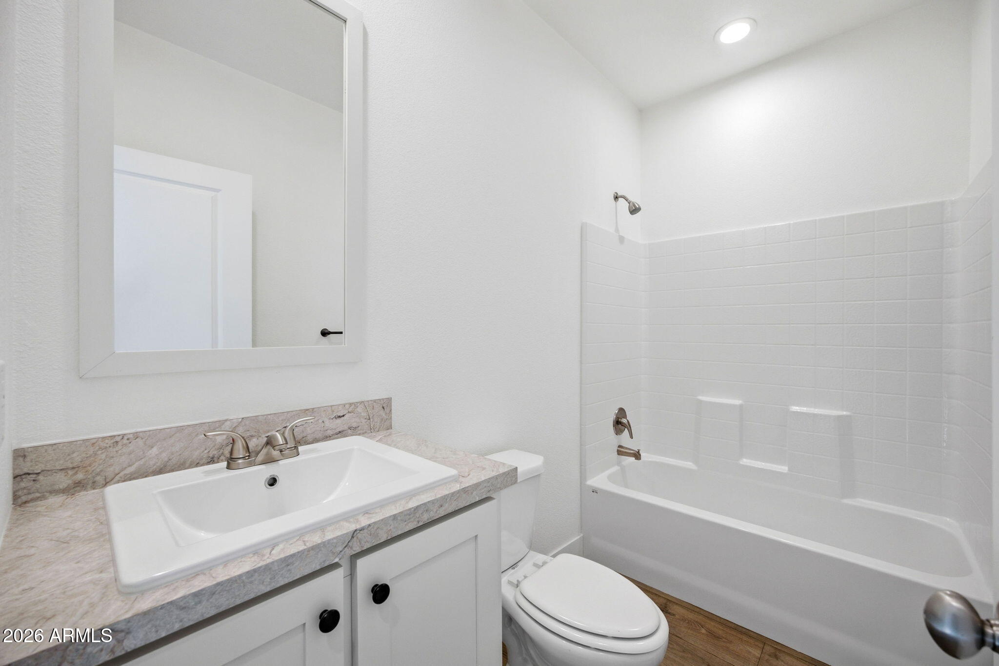2146 Copper Road Clay Springs, AZ 85923 - Photo 18 of 30 a bathroom with a sink toilet vanity and bathtub