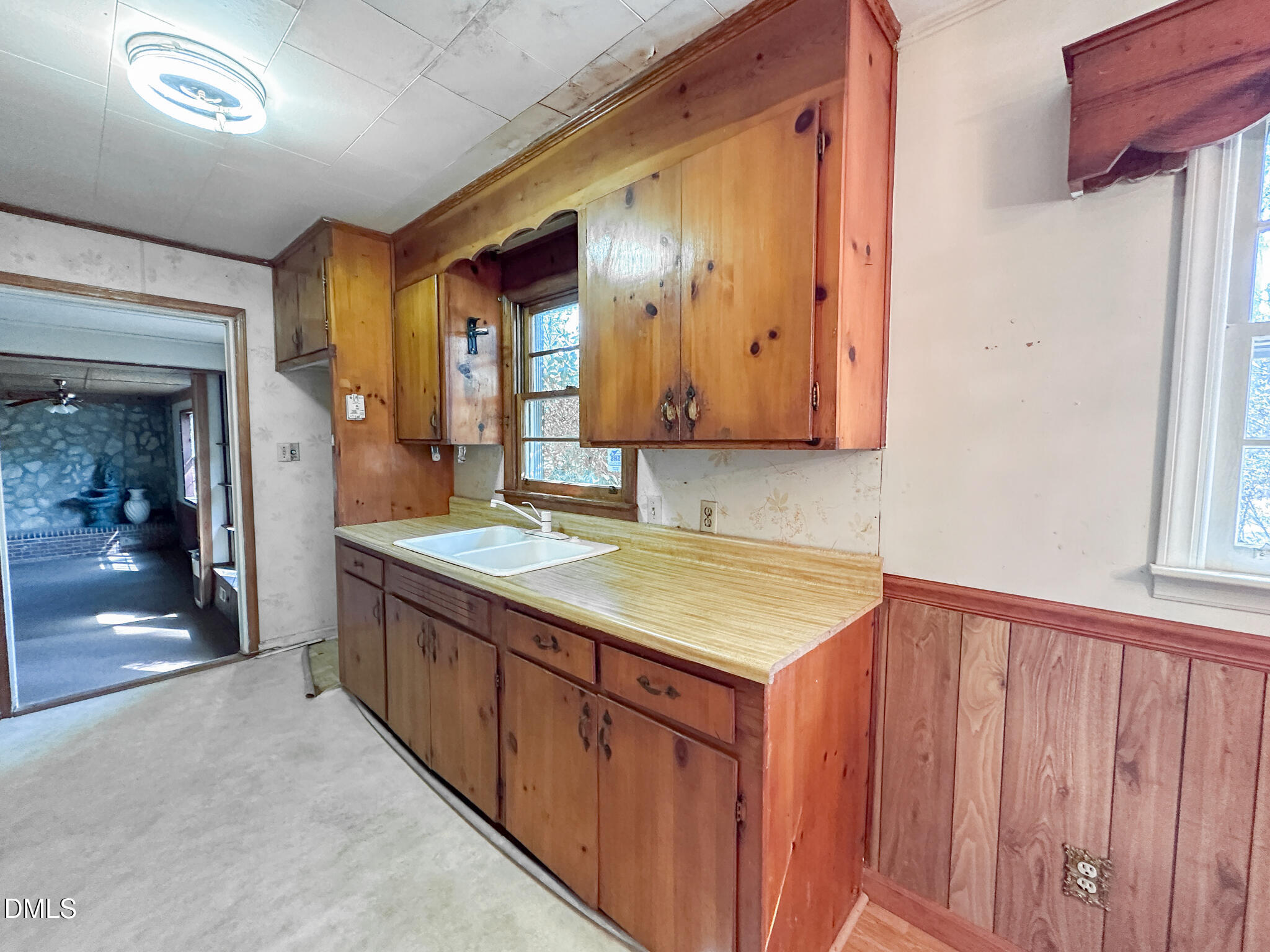 188 Jones Chapel Road Norlina, NC 27563 - Photo 23 of 71 a bathroom with a sink and a mirror