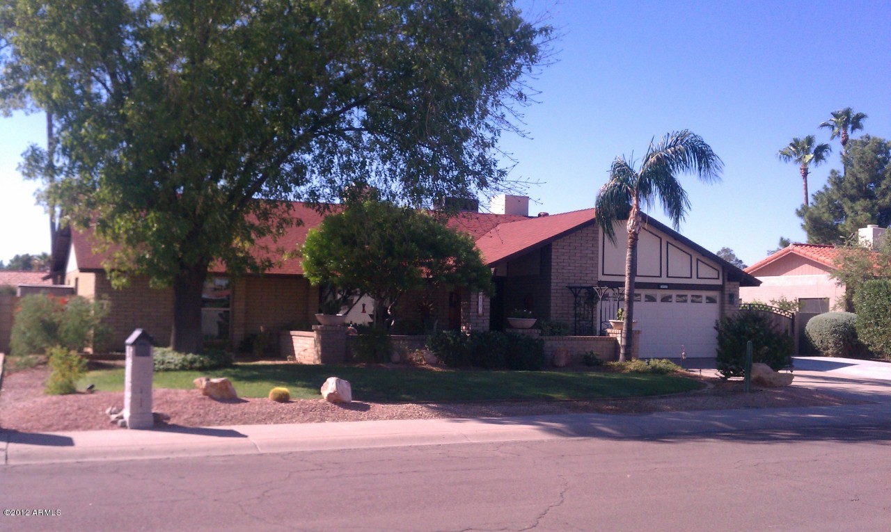 4509 East Hearn Road Phoenix, AZ 85032 - Photo 1 of 23 Front View