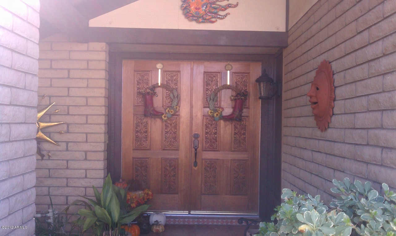 4509 East Hearn Road Phoenix, AZ 85032 - Photo 8 of 23 Hearn Entry 2