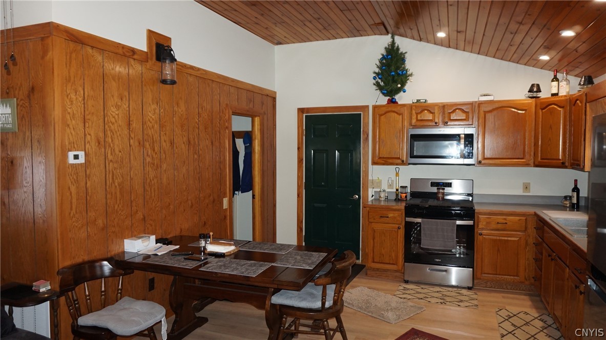 364 Mccaw Road Redfield, NY 13437 - Photo 7 of 35