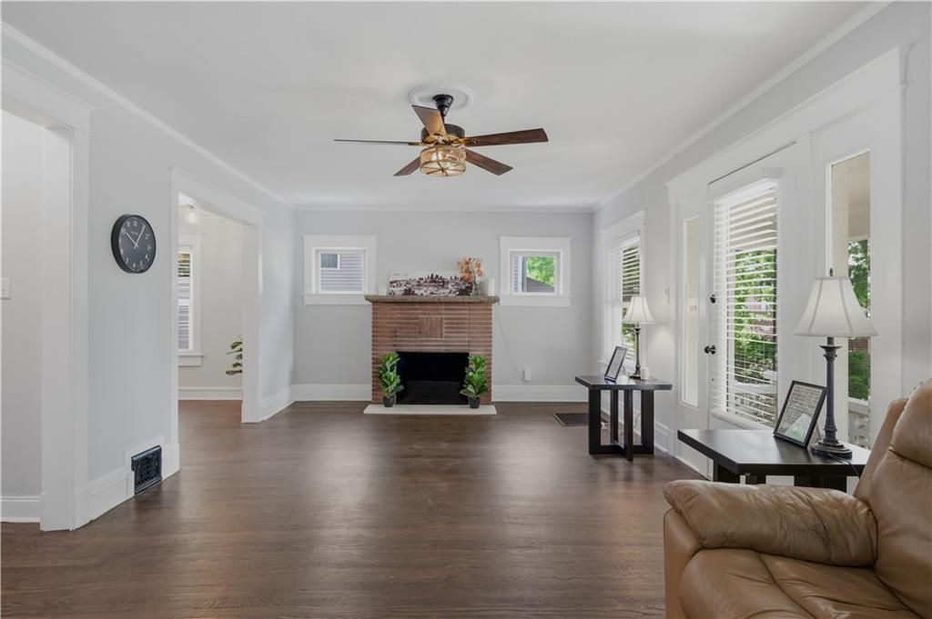 4605 State Line Road Kansas City, MO 64112 - Photo 6 of 33 Gallery Image 6