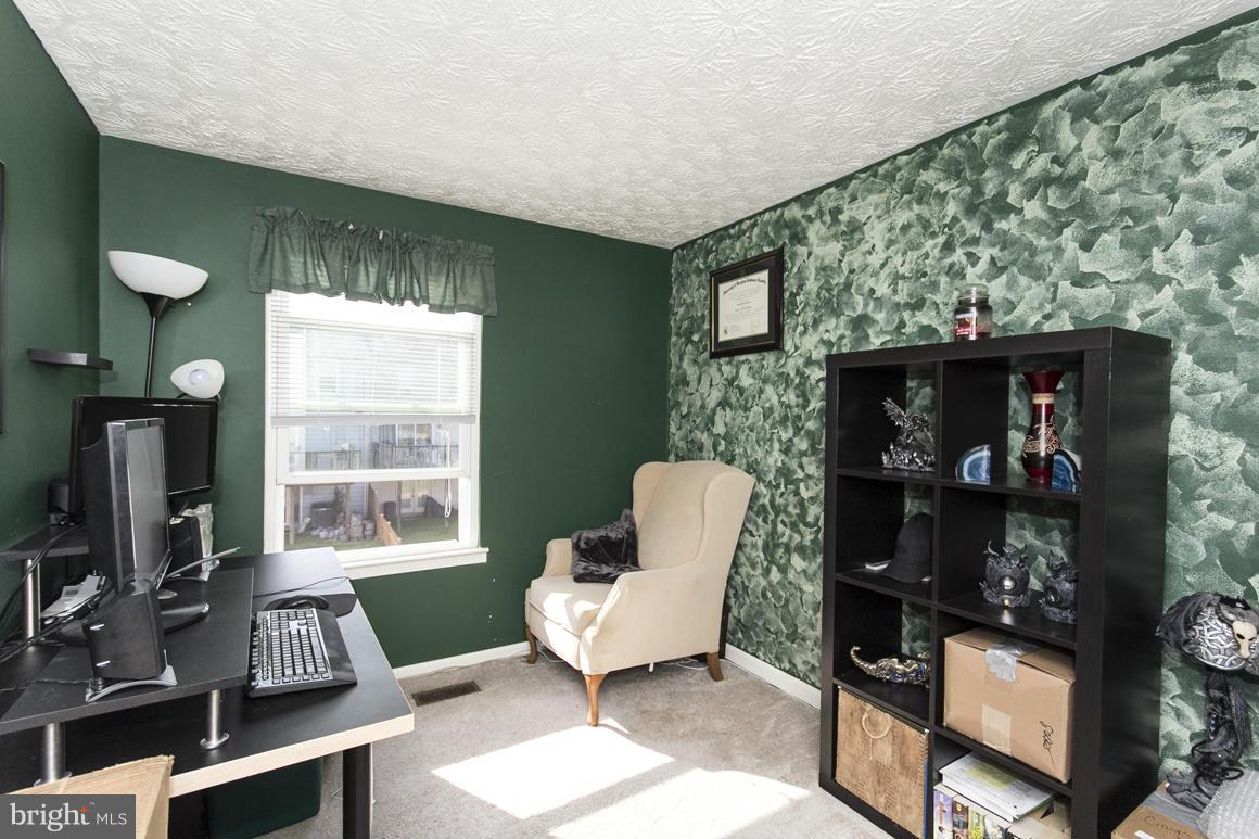 18 Hyacinth Road Baltimore, MD 21234 - Photo 17 of 23 Interior (General)