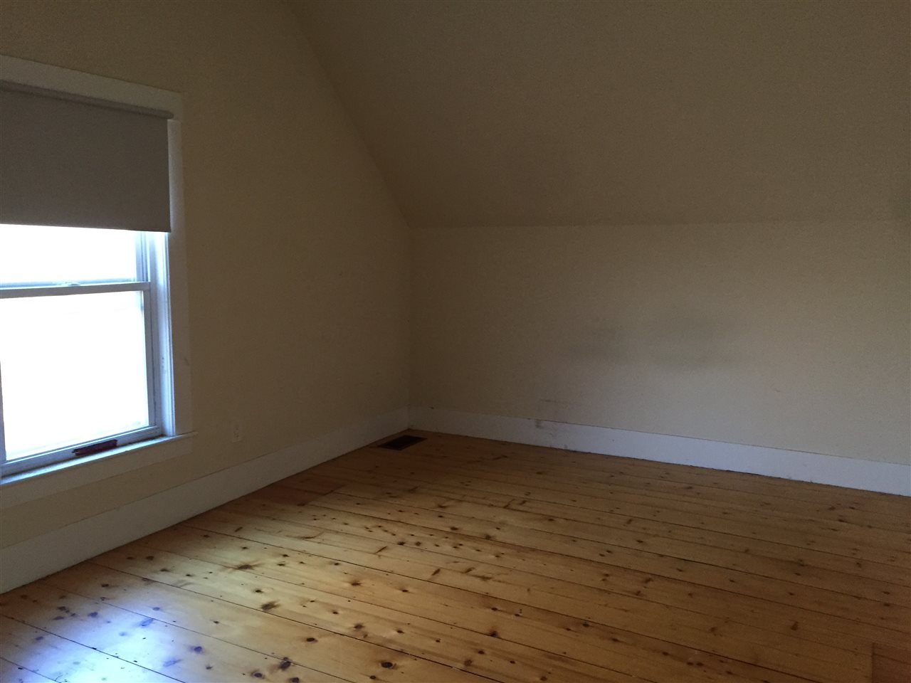 40 Mechanic Street Lancaster, NH 03584 - Photo 12 of 29 Gallery Image 12