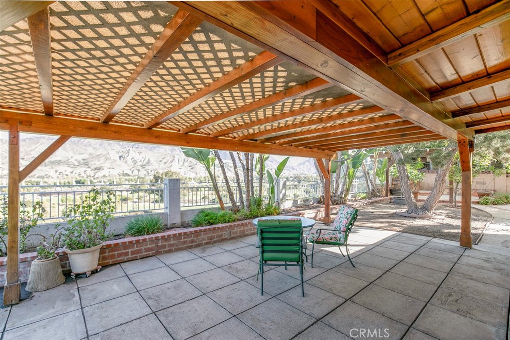 9071 Riderwood Drive Sunland, CA 91040 - Photo 24 of 46