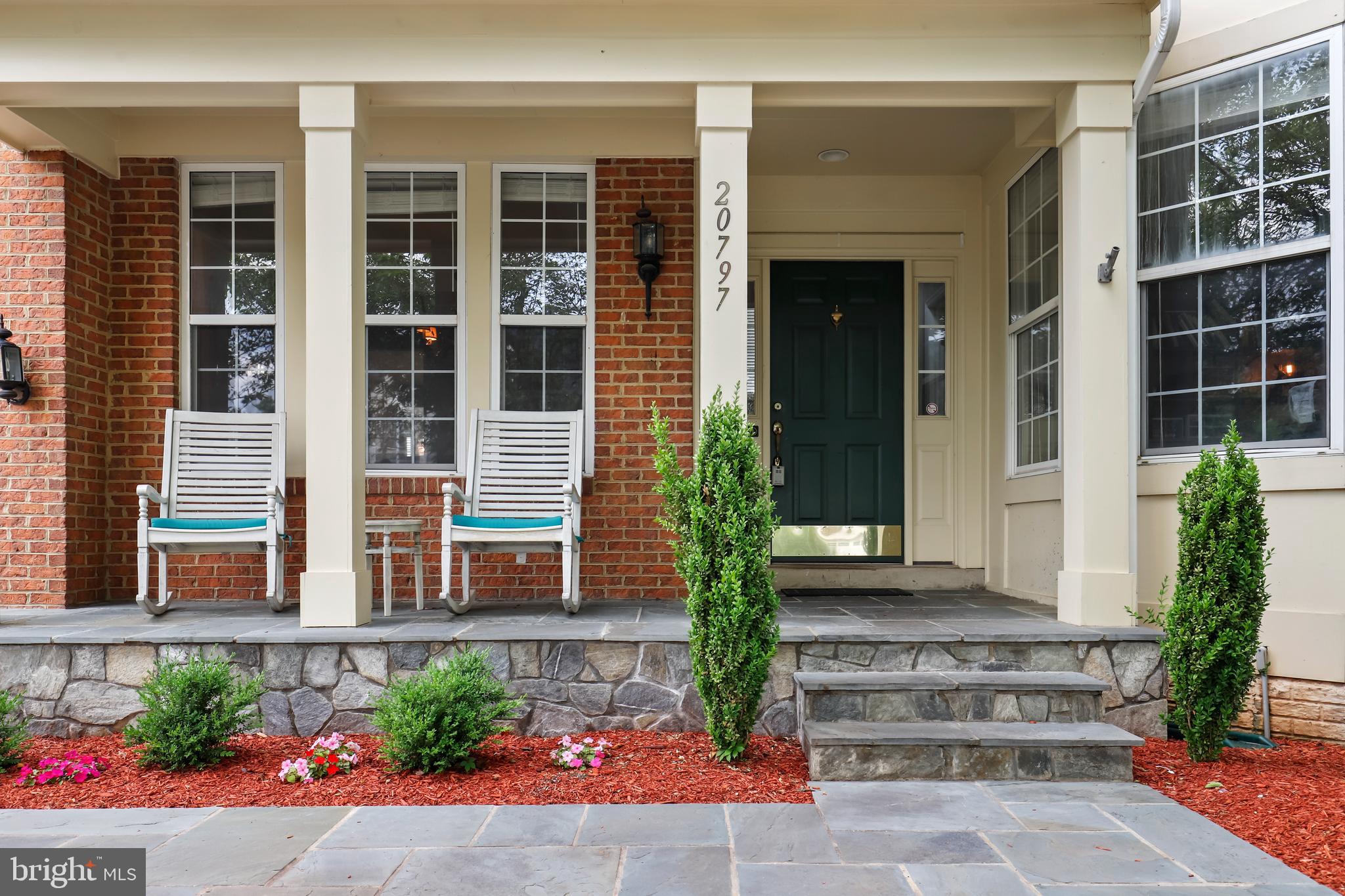 20797 Iris Drive Sterling, VA 20165 - Photo 3 of 49