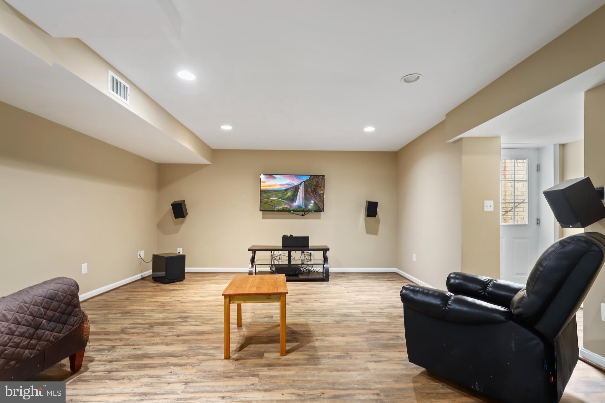 20797 Iris Drive Sterling, VA 20165 - Photo 40 of 49