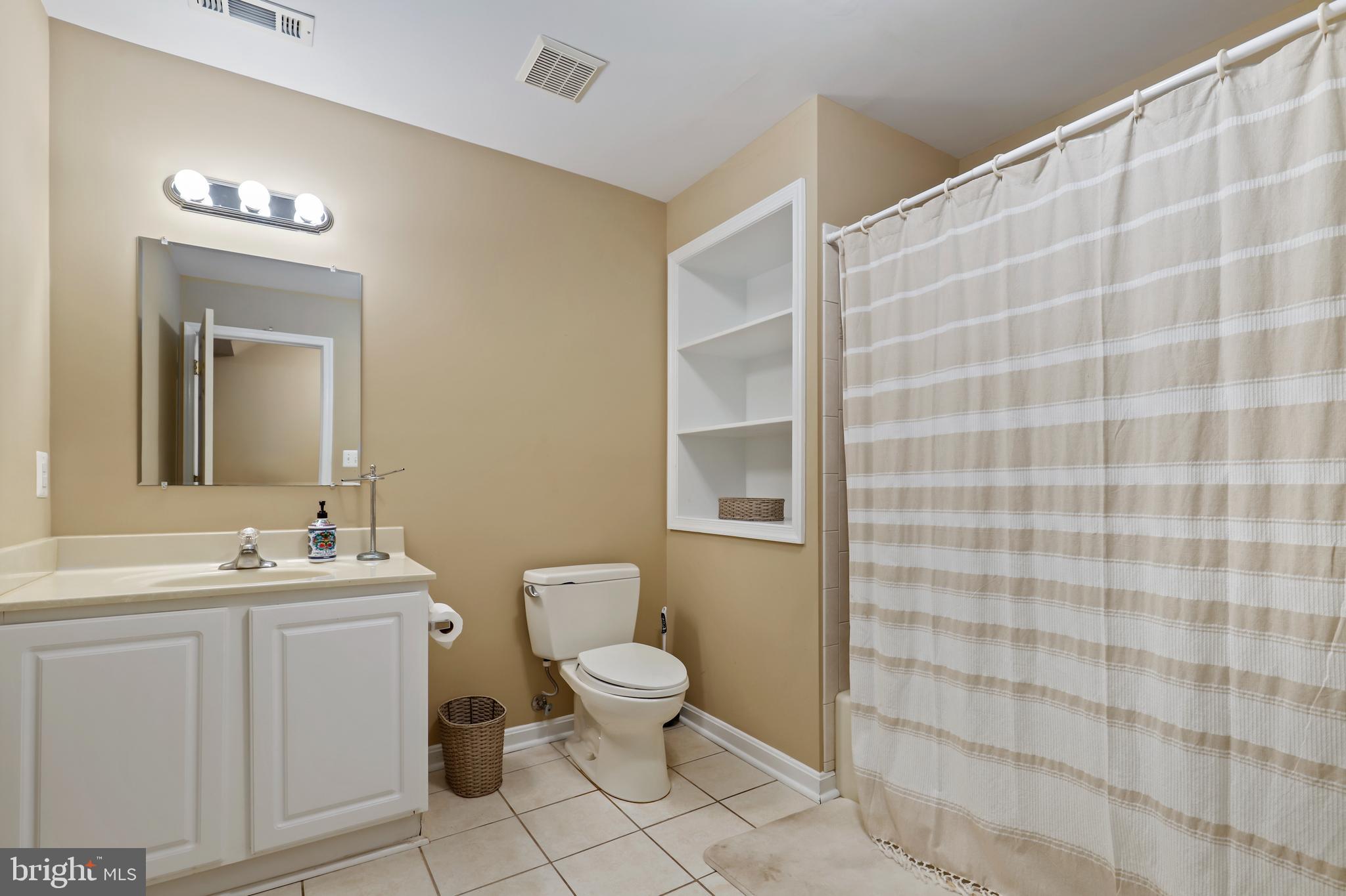 20797 Iris Drive Sterling, VA 20165 - Photo 43 of 49