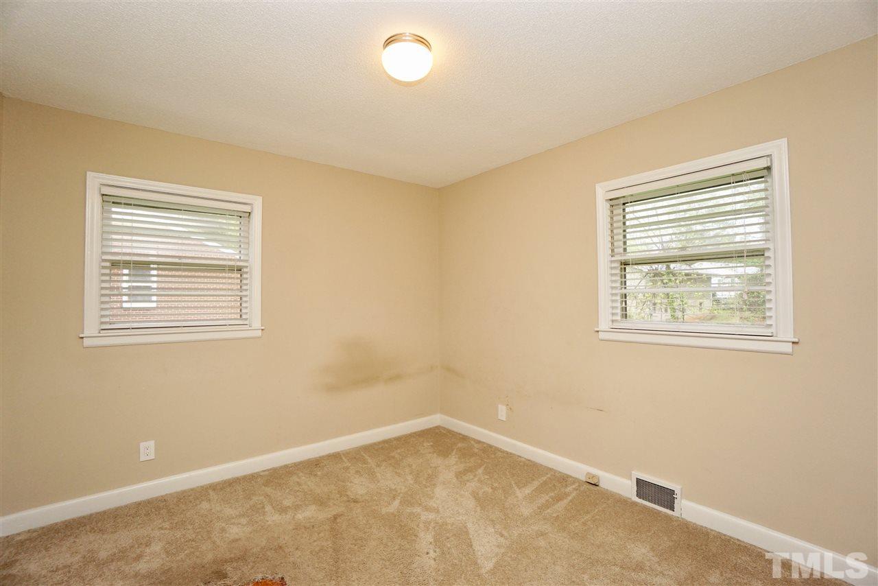 920 Carroll Road Henderson, NC 27536 - Photo 14 of 20 Gallery Image 14