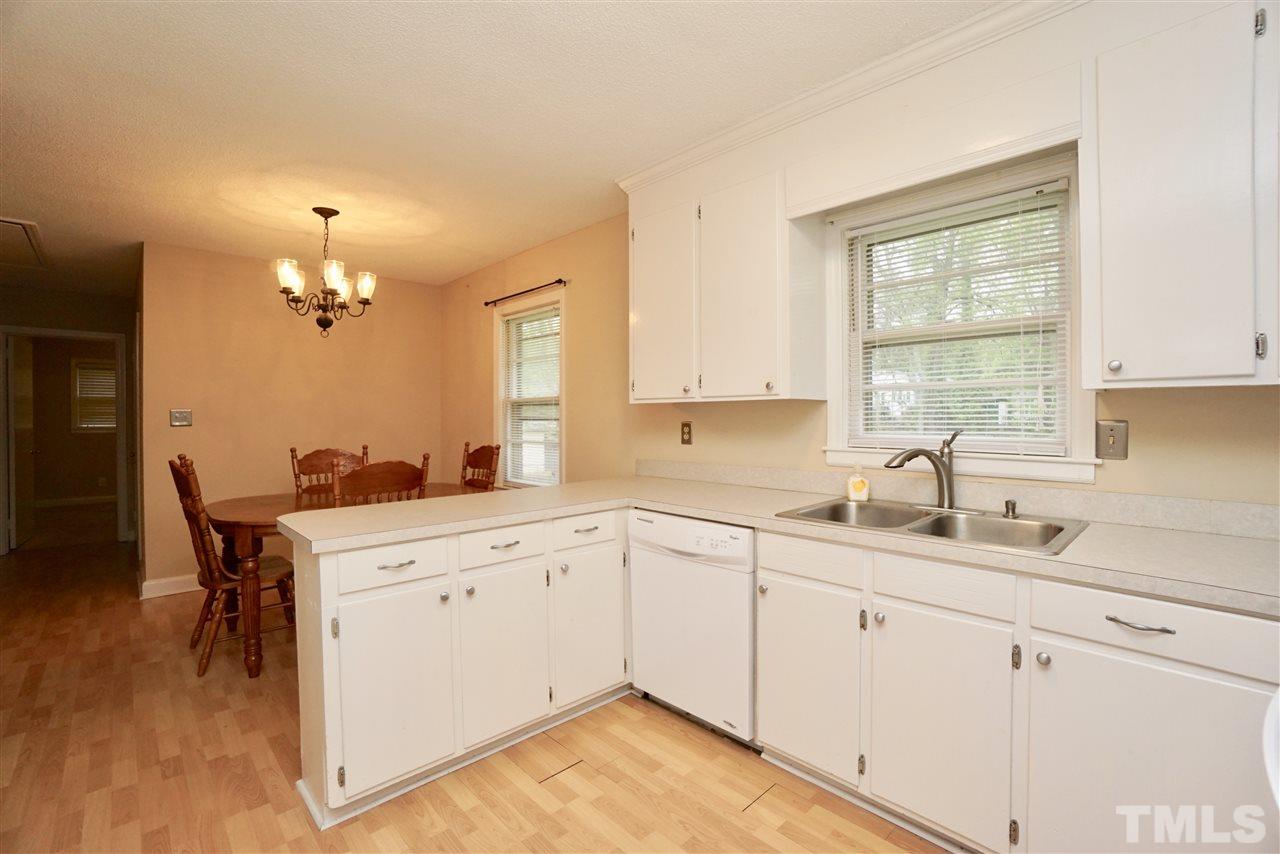 920 Carroll Road Henderson, NC 27536 - Photo 10 of 20 Gallery Image 10