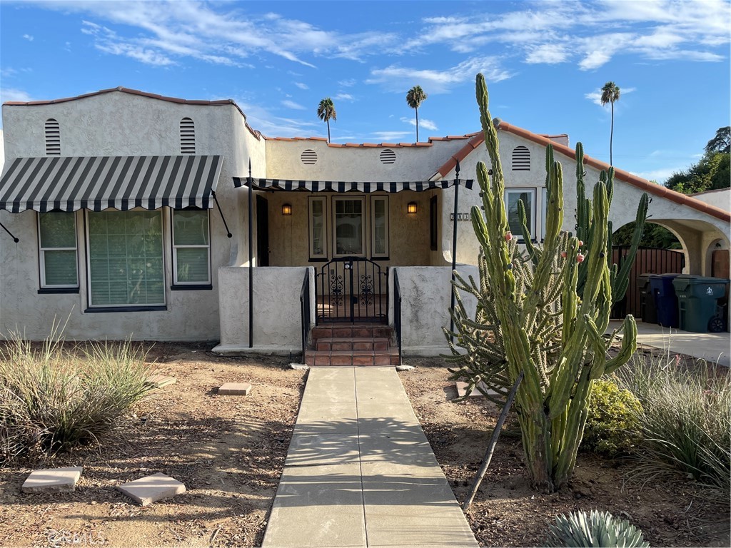 2032 Blenheim Street Riverside, CA 92507 - Photo 4 of 31 Gallery Image 4