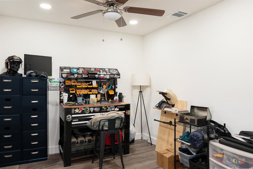 205 Oregon Avenue Azle, TX 76020 - Photo 28 of 40 Bedroom #3 with recessed lighting, and ceiling fan