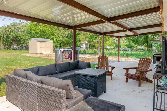$245,000 | 205 Oregon Avenue, Azle, TX 76020