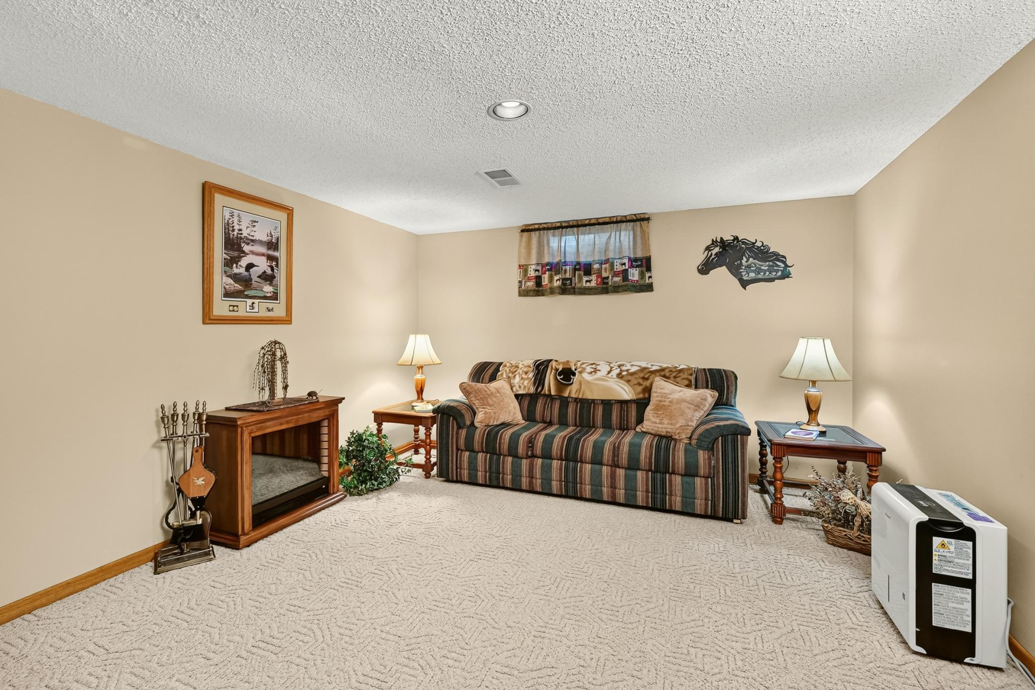 2528 11th Avenue Northwest Rochester, MN 55901 - Photo 25 of 34 Gallery Image 25