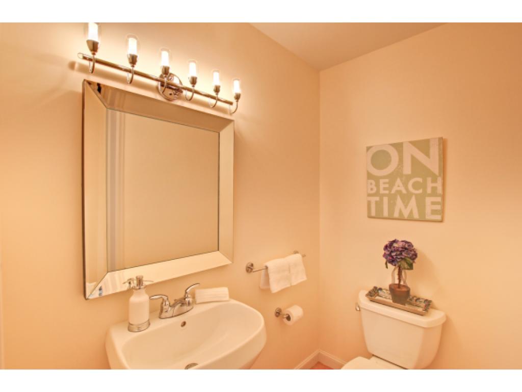 243 Drakeside Road, Unit 2 Hampton, NH 03842 - Photo 11 of 30