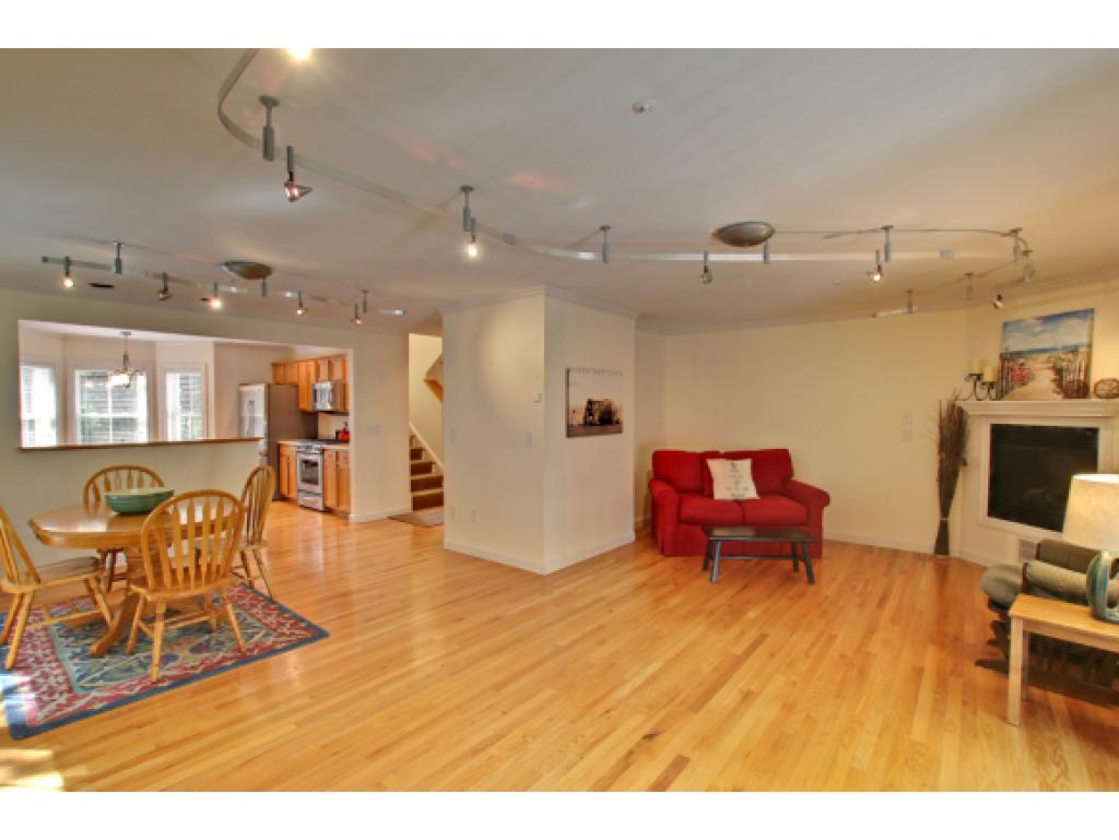 243 Drakeside Road, Unit 2 Hampton, NH 03842 - Photo 8 of 30
