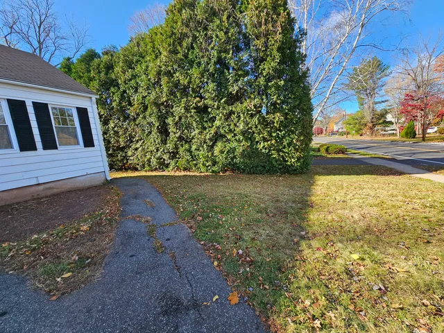$2,300 | 288 Alling Street, Berlin, CT 06037