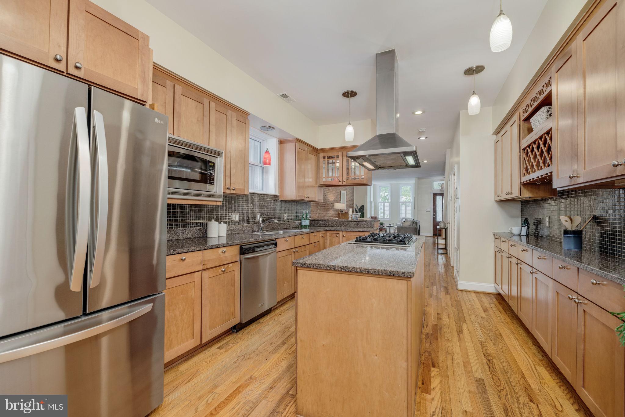 822 I Street Northeast Washington, DC 20002 - Photo 9 of 25